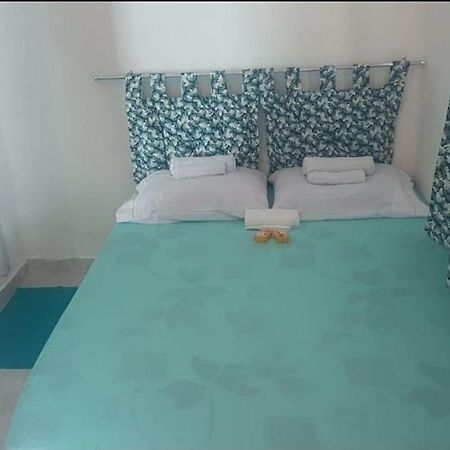 Suites Geriba -Ar Condicionado - Banheiro Privativo - Pertinho Da Praia Búzios Esterno foto